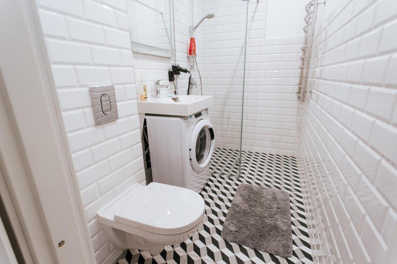 Stylish Latvian-Style Studio Apartment Near City Center, Parks, Cafes & Public Transit Riga Exteriér fotografie