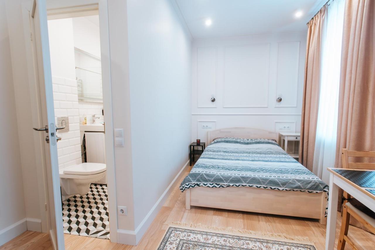 Stylish Latvian-Style Studio Apartment Near City Center, Parks, Cafes & Public Transit Riga Exteriér fotografie